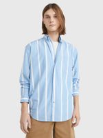 Camisa-de-rayas-verticales-con-corte-oversize