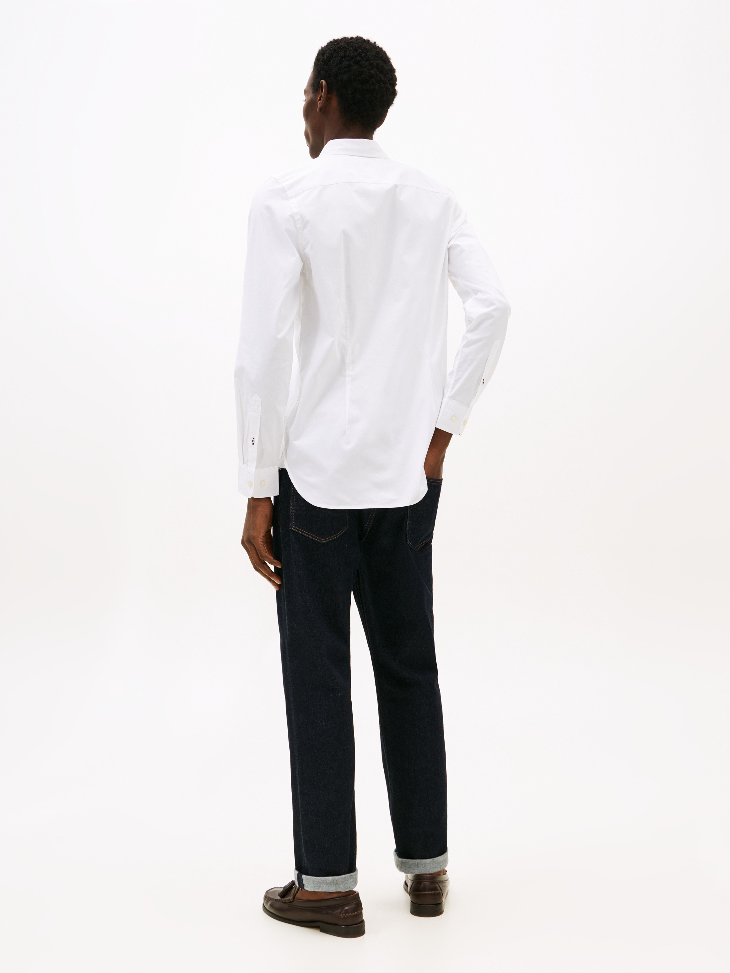 Camisa poplín lisa slim fit — imagen 3
