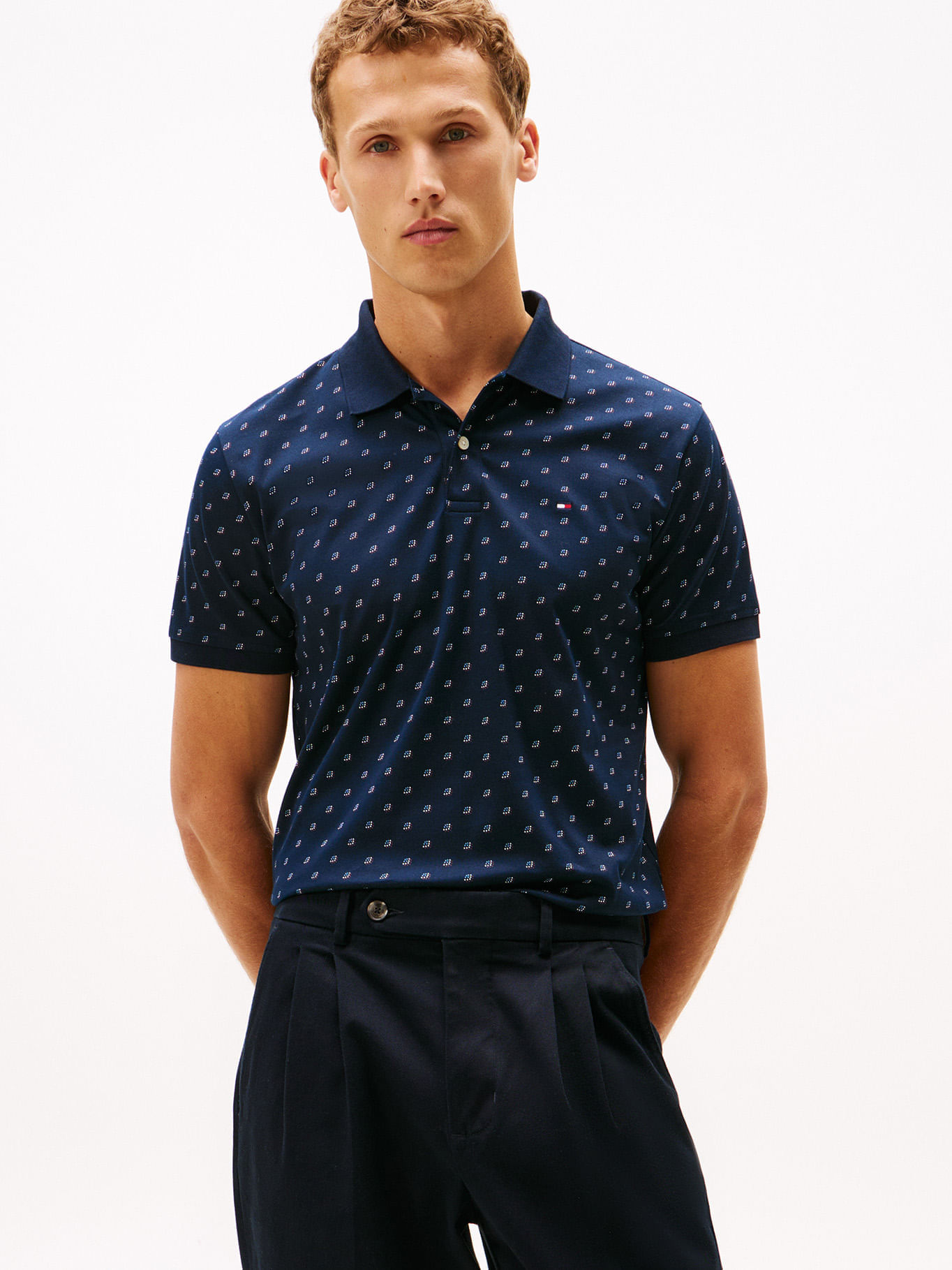Chomba de algodón con diseño regular fit