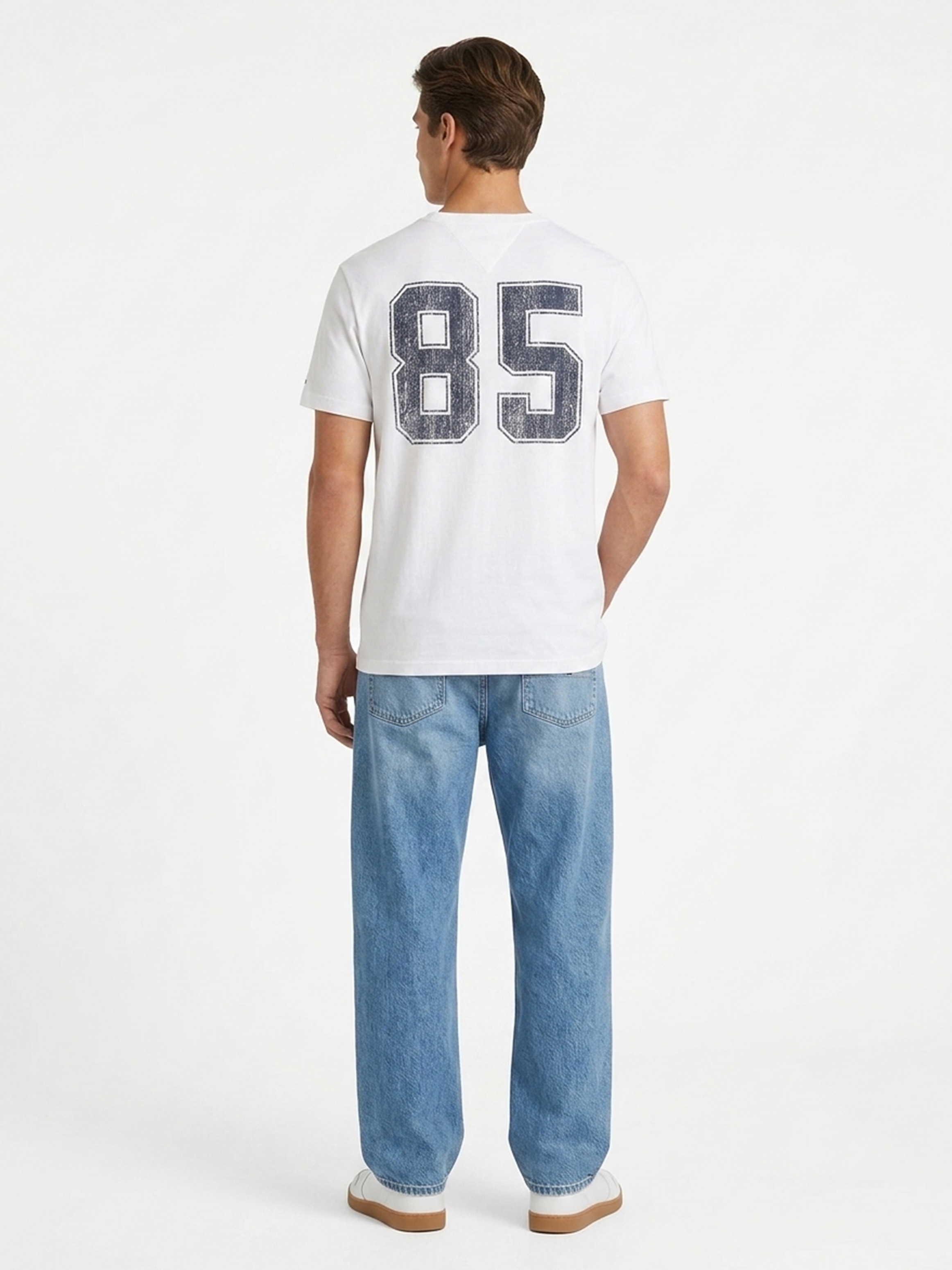 Remera con logo 1985 — imagen 3